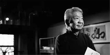 成龙发长文追忆蔡澜，一段传奇友谊的永恒回忆